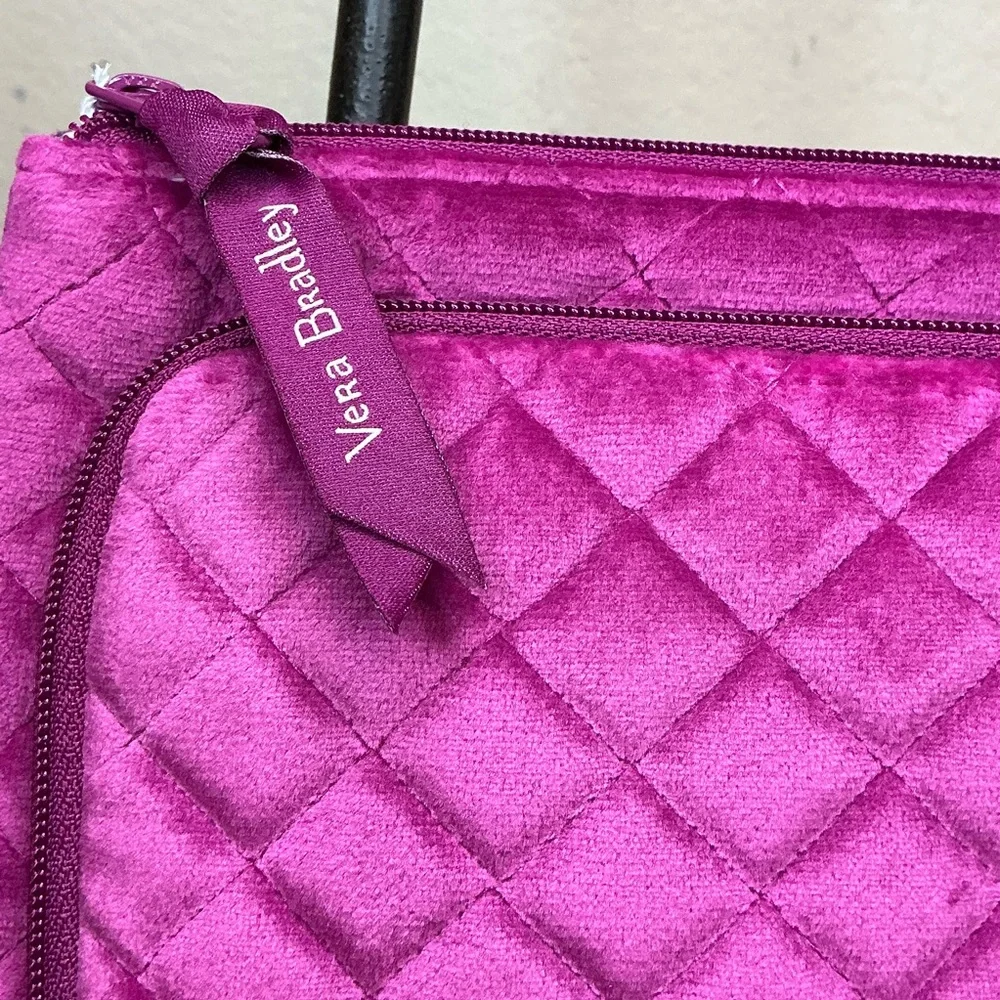 NWT Vera Bradley Majestic Magenta Compact Organizer